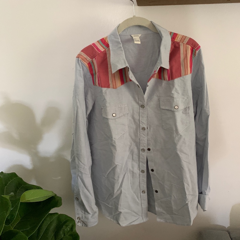 Women’s Forever 21 Button Down Large Shirt